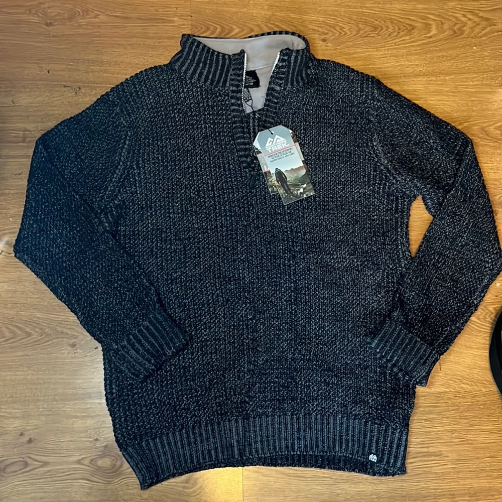 Northern Trek Knit Pullover